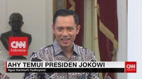 VIDEO: Jokowi Temui AHY 4 Mata di Istana Merdeka