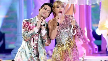 img-title 'ME!' Duet Paling Dinanti dengan Rona Warna-warni