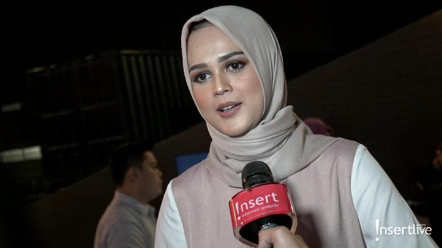 Doa Shireen Sungkar untuk hubungan Roger Danuarta dan Cut Meyriska.