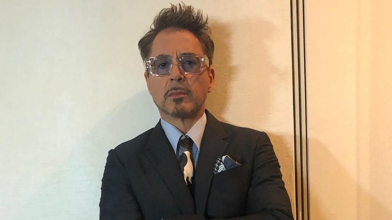 Intip Daftar Kekayaan 6 Pemain'Avengers: Endgame' Avengers: Endgame berhasil meraih sukses sejak perilisannya. Lalu siapa sih enam pemain Avengers yang memiliki penghasilan terbesar? Berikut Insertlive sajikan.