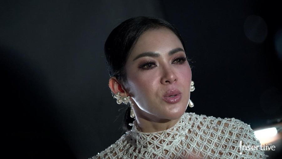 Salah Tulis Pepatah, Syahrini Jadi Bulan-bulanan Netizen