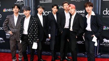img-title Lirik Cover Lagu BTS 'Fire' yang Bernuansa Ramadan
