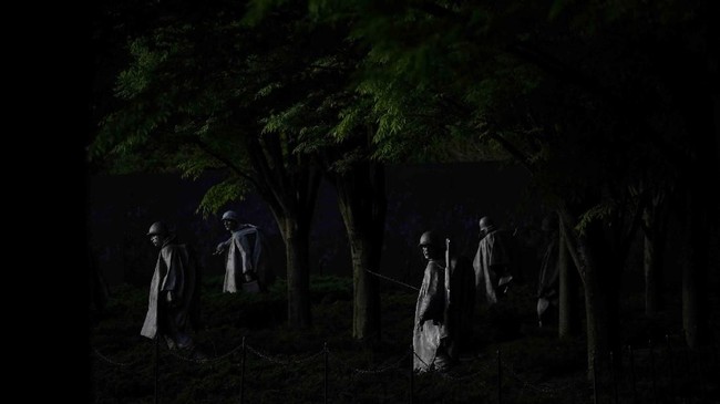 NYALANG: Parade Pesta Pora Kehidupan