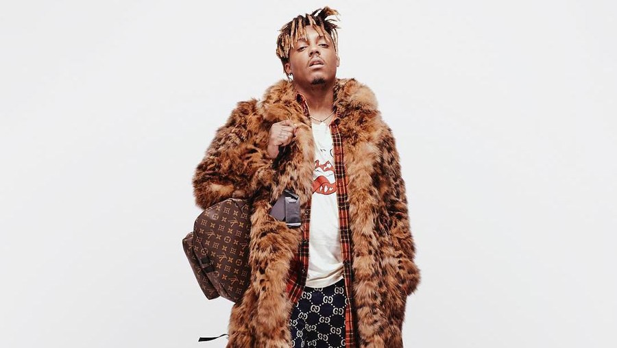 Penghormatan Terakhir untuk Juice Wrld di Konser Rolling Loud L.A Konser Rolling Loud di Los Angeles akan memberikan penghormatan terakhir untuk Juice Wrld yang meninggal dunia pada akhir pekan lalu.
