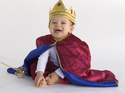 Unik! 30 Nama Bayi Laki-laki Bermakna Raja