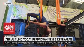 VIDEO: 'Aerial Sling Yoga', Perpaduan Seni & Kesehatan