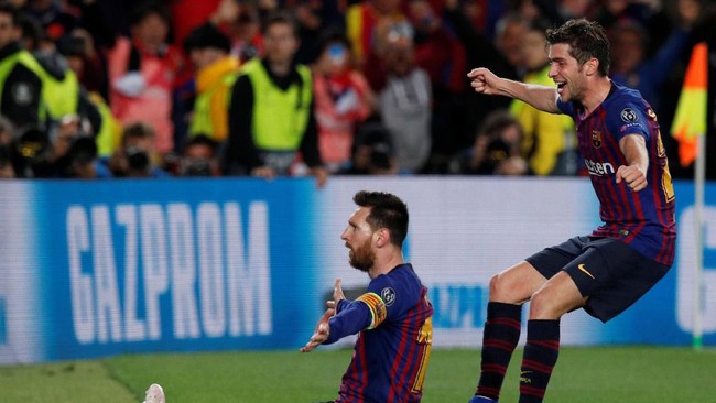 Lionel Messi sempat 'mati' namun akhirnya berhasil mengakhiri pertandingan dengan mencetak dua gol ke gawang Liverpool di Stadion Camp Nou.