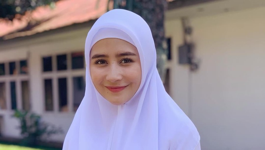 Menyambut bulan suci Ramadan, Prilly Latuconsina ingin lebih banyak melakukan hal positif.