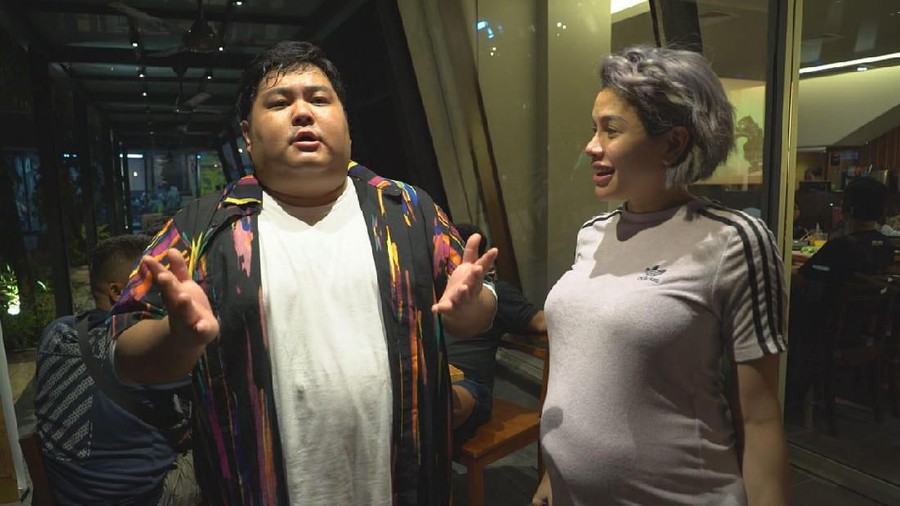 Brownis Jalan Jalan akan memberi tahu kita di balik persalinan Nikita Mirzani.