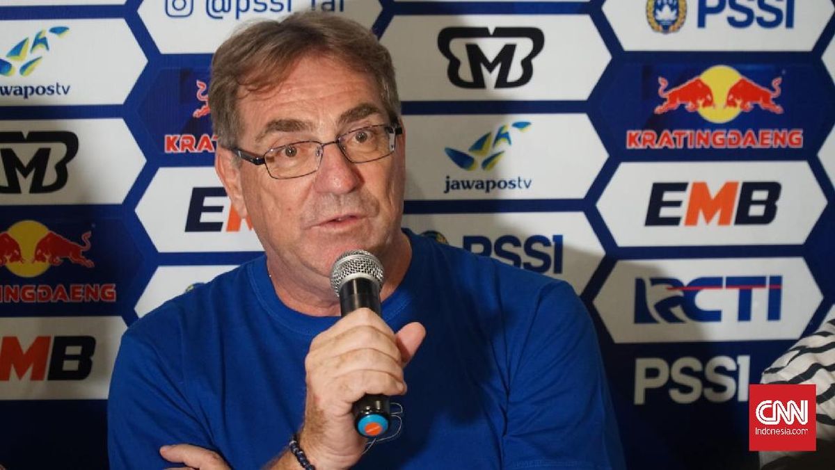 Pangkal Sengketa Persib vs Rene Alberts hingga Dicekal FIFA