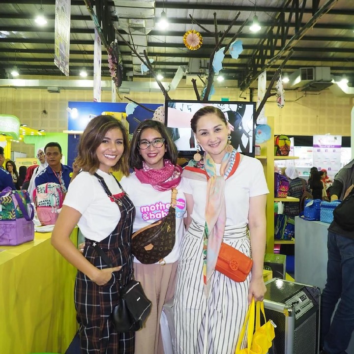 <p>Sedangkan, MB Fair di Surabaya akan digelar pada 28-30 Juni 2019 di Galaxy Mall, Surabaya. Sementara, di Makassar MB Fair bakal diselenggarakan pada 23 - 25 Agustus 2019 di TSM (Trans Studio Mall Makassar). (Foto: Mother & Baby Fair 2019)  </p>