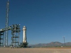 Roket Blue Origin Siap Bawa Jeff Bezos ke Luar Angkasa