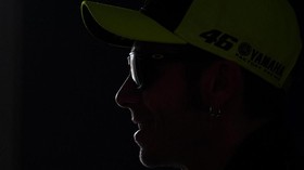 FOTO: Rossi dan Marquez Duduk Bersama Jelang MotoGP Spanyol