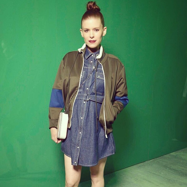 <p>Bintang film <em>Brokeback Mountain</em>, Kate Rooney Mara, sedang mengandung anak pertamanya, Bunda. Jelang persalinan, Kate baru saja mengadakan <em>baby shower</em> yang digelar privat. (Foto: Instagram @katemara)</p>