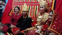 Dukungan Lydia Kandou di Hari Pernikahan Putra Bungsunya