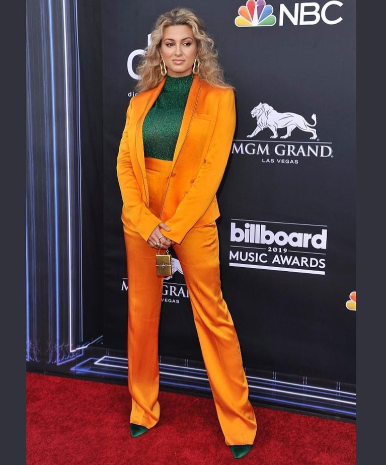 Ajang BBMA 2019, menjadi ajang penghargaan yang bergengsi untuk pamer penampilan para artis dunia. Dilansir dari Dailymail, berikut penampilan artis terburuk.