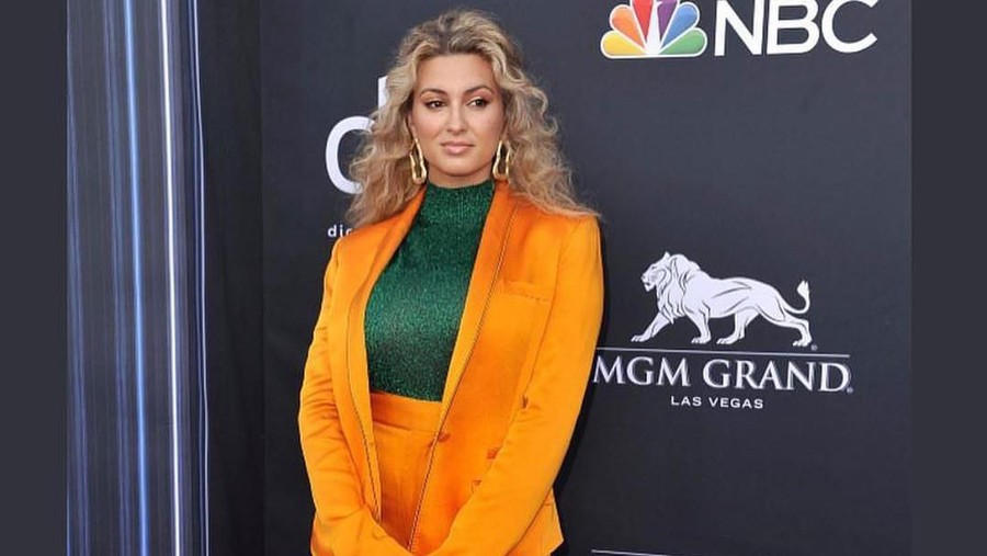 Tori Kelly Tori Kelly