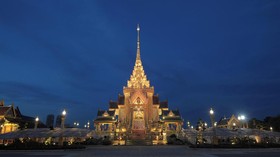 Panduan Lengkap Menyaksikan Penobatan Raja Thailand
