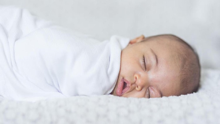 30 Nama Bayi nan Indah Terinspirasi Bulan Ramadhan Bagi Bunda yang sedang hamil, bulan suci Ramadhan ini bisa jadi inspirasi mencari nama bayi lho.