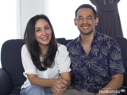 Ogah Drama, Cara Simpel Siasati Kecemburuan Oka Antara & Istri