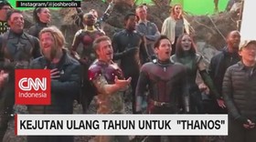 VIDEO: Thanos Ultah, Tim Avengers Bernyanyi 