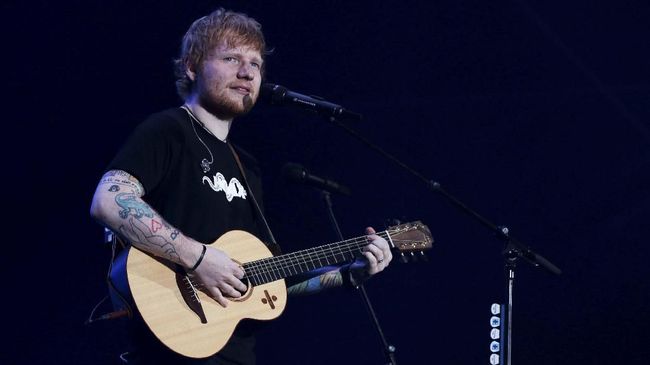 Ed Sheeran memenuhi panggilan persidangan dalam kasus dugaan pelanggaran hak cipta single Thinking Out Loud atas lagu klasik Marvin Gaye.
