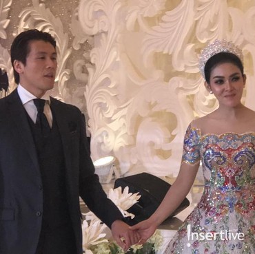 Nasi Goreng dan Kehidupan Pernikahan Syahrini