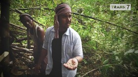 VIDEO: Petualangan Chicco Jerikho di Larantuka
