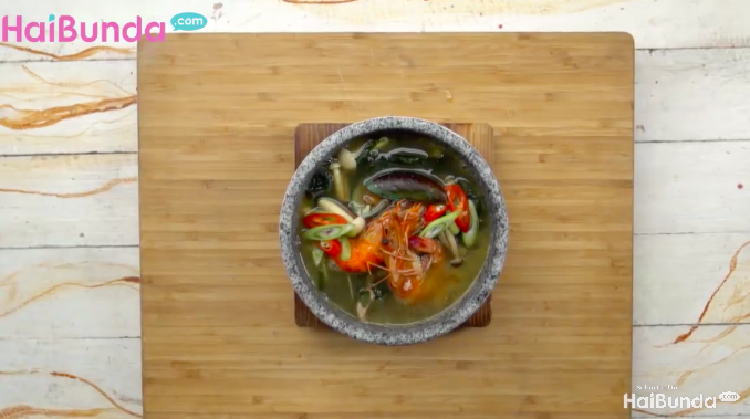 Bunda masih bingung mempersiapkan menu sahur pertama di Ramadhan 2019? Coba yuk, resep sup rumput laut.
