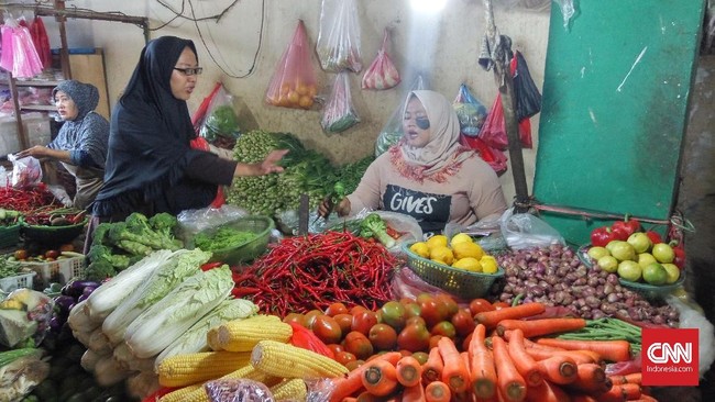 Mendag Muhammad Lutfi mendapatkan keluhan dari pedagang pasar 8 Alam Sutera, Tangsel, saat penerapan aplikasi PeduliLindungi.
