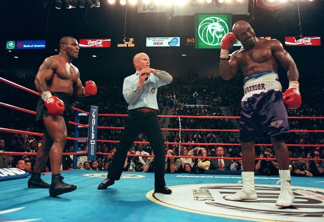Fenomena 'Bolos' Gereja Demi Tyson Berbicara soal 'Si Leher Beton' Mike Tyson sontak mengembalikan ingatan tentang fenomena 'bolos' gereja di keluarga saya.