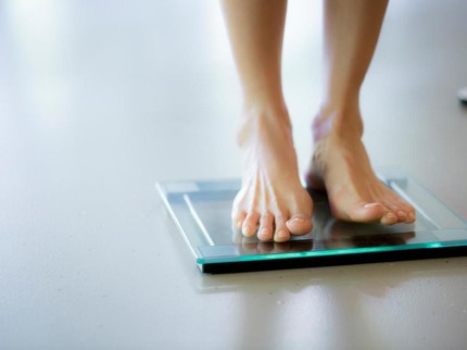 Bunda, Puasa Bisa Bantu Turunkan Berat Badan Lho