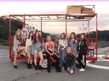 Formasi Baru SNSD Usai Sunny Resmi Hengkang dari SM Entertainment