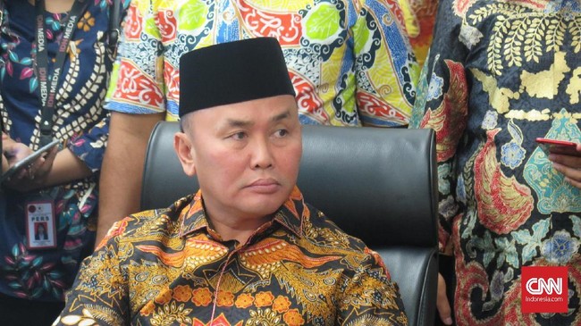Ujang Iskandar dan Sugianto Sabran pernah bertarung di Pilkada Kotawaringin Barat 2010, kini mereka bertarung lagi di Pilgub Kalteng.