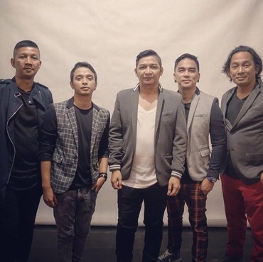 Lirik Lagu Syukur (Alhamdulillah) - Ungu