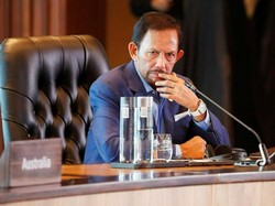 Hadiri KTT ASEAN, Sultan Brunei Dibawa ke RS Malaysia karena Kelelahan