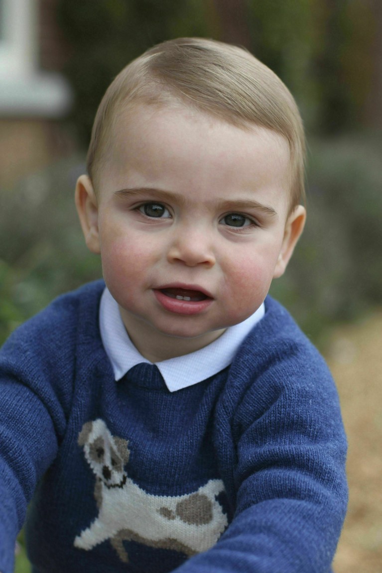 Bayi Meghan-Harry Lahir, Ini Urutan Pewaris Takhta Kerajaan Inggris Setelah bayi Meghan Markle dan Pangeran Harry lahir, ini dia perubahan urutan pewaris takhta Kerajaan Inggris yang akan menggantikan Ratu Elizabeth II.