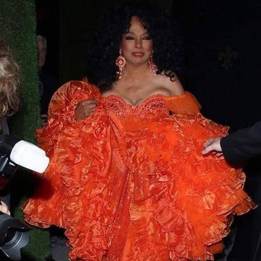 Diana Ross Alami Pelecehan oleh Petugas Bandara AS