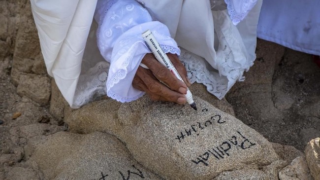 Maroko menyetujui undang-undang yang menegaskan status resmi bahasa Berber.
