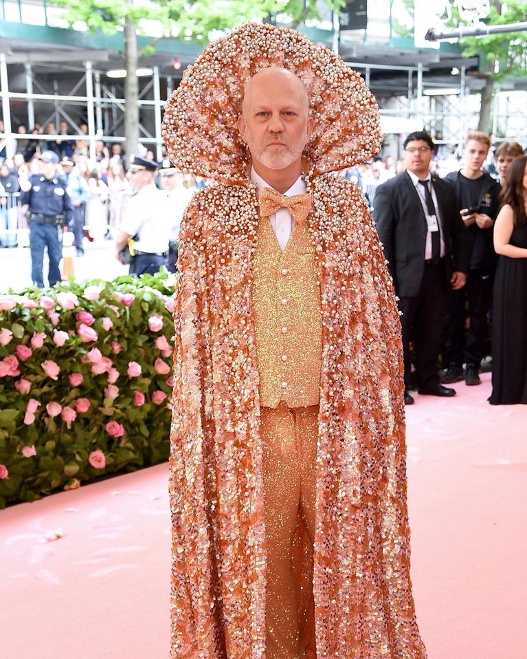 Di Met Gala 2019 ada seleb yang hadir dengan penampilan terbaik hingga terburuk. Dilansir dari eonline, berikut ini deretan penampilan terbaik para seleb.