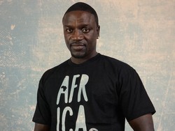 Lirik Lagu Lonely - Akon