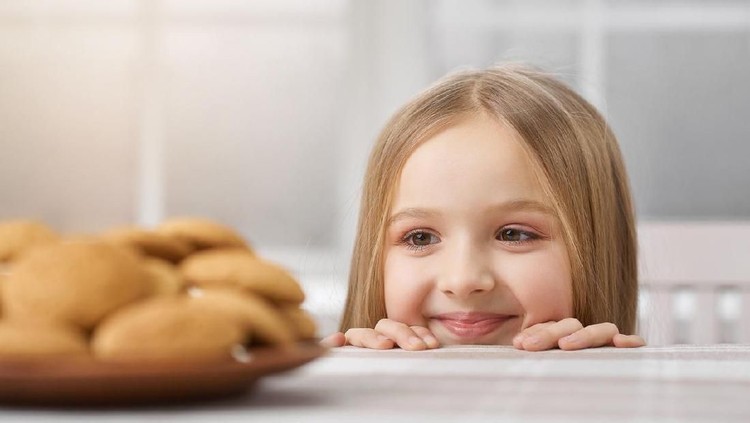 Anak suka ngemil. Hmm, camilan apa yang direkomendasikan untuknya setelah berbuka puasa?