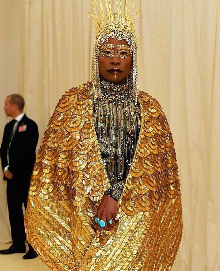 Di Met Gala 2019 ada seleb yang hadir dengan penampilan terbaik hingga terburuk. Dilansir dari eonline, berikut ini deretan penampilan terbaik para seleb.