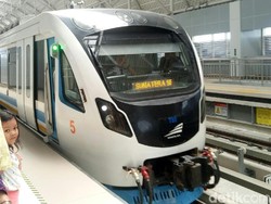 Benarkah LRT Palembang Sepi Seperti Kata Ridwan Kamil? Begini Datanya