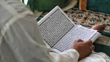 Merinding, Ada Suara Misterius Ikut Ngaji Baca Yasin Diduga Jin Islam