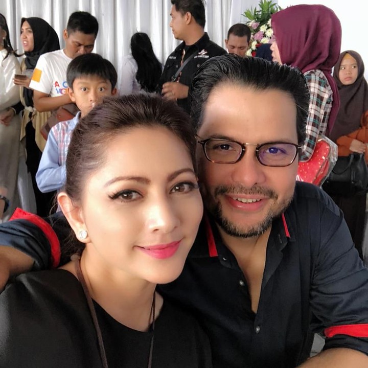 <p>Cut Keke menikah dengan pengacara kondang, Malik Bawazier, pada 2006 silam. (Foto: Instagram @cutkeke_xavier)</p>