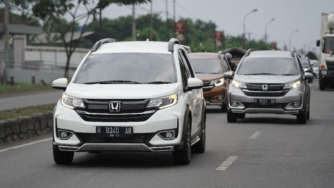 Perubahan yang diberikan Honda pada BR-V hanya meliputi eksterior dan interior, tidak mempengaruhi rasa esensi berkendara.