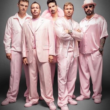 Lirik Lagu Everybody (Backstreet's Back) - Backstreet Boys