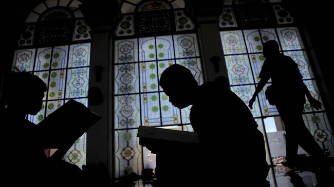 Tips Wisata Kala Berpuasa Banyak orang yang cenderung menghindari berwisata di bulan Ramadan, karena takut mengganggu ibadah puasa.