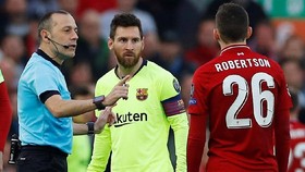 Messi Marah Usai Ditoyor Robertson